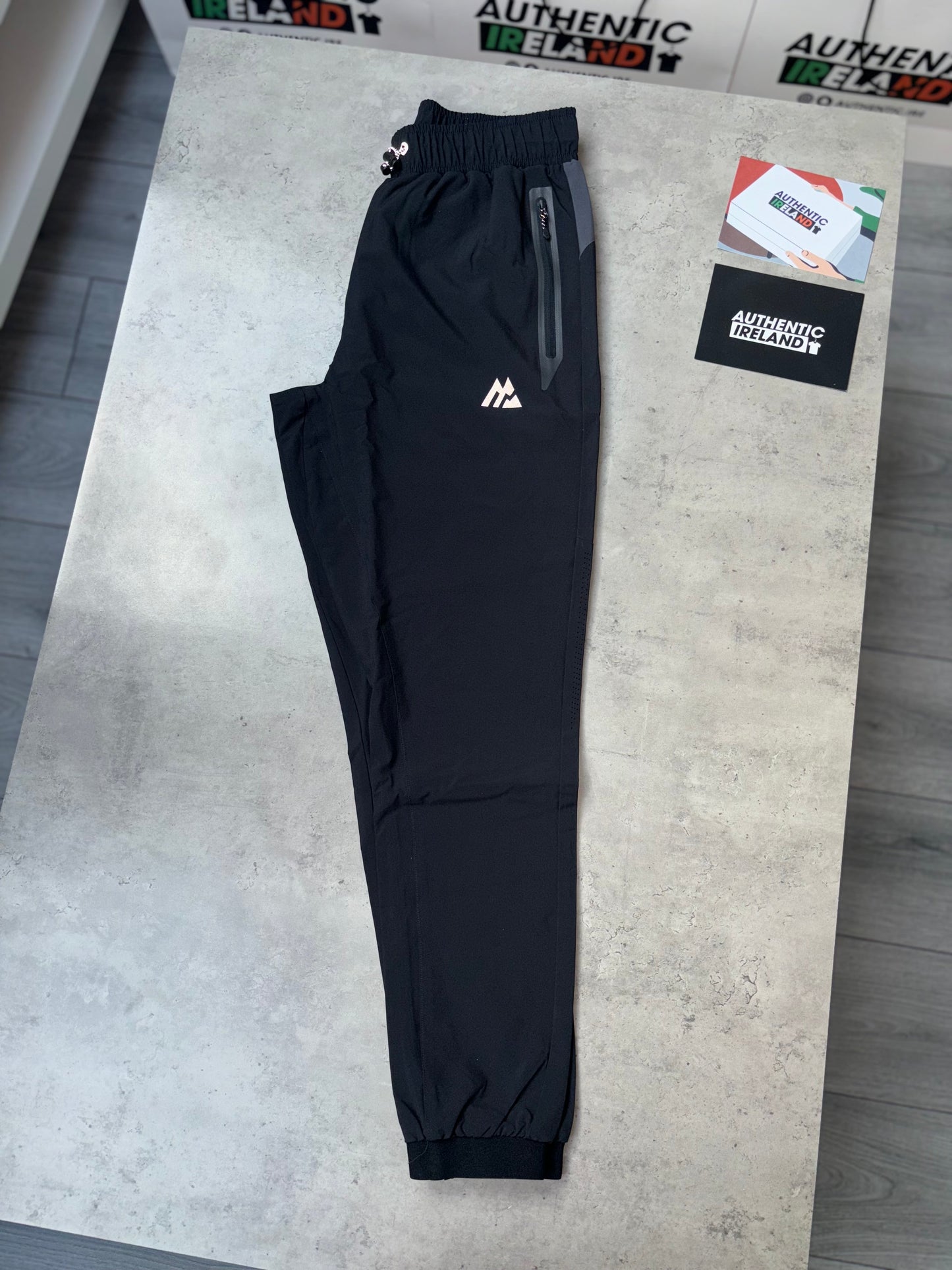 MONTIREX WOVEN TECH TRACKSUIT - TRIPLE BLACK